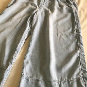 Wide-leg Chambray (light blue)Cropped Pants
